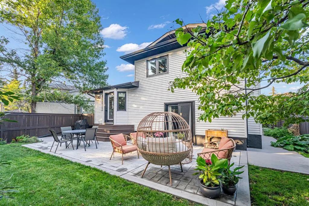131 Douglas Woods Place SE