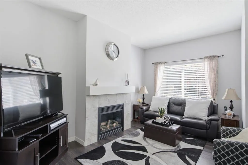126 Copperpond Landing SE