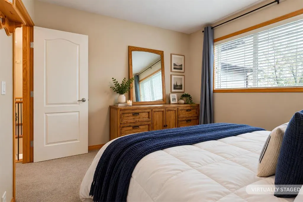 135 Hawkmere View