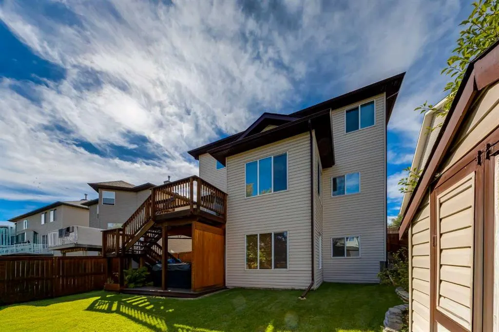 135 Hawkmere View