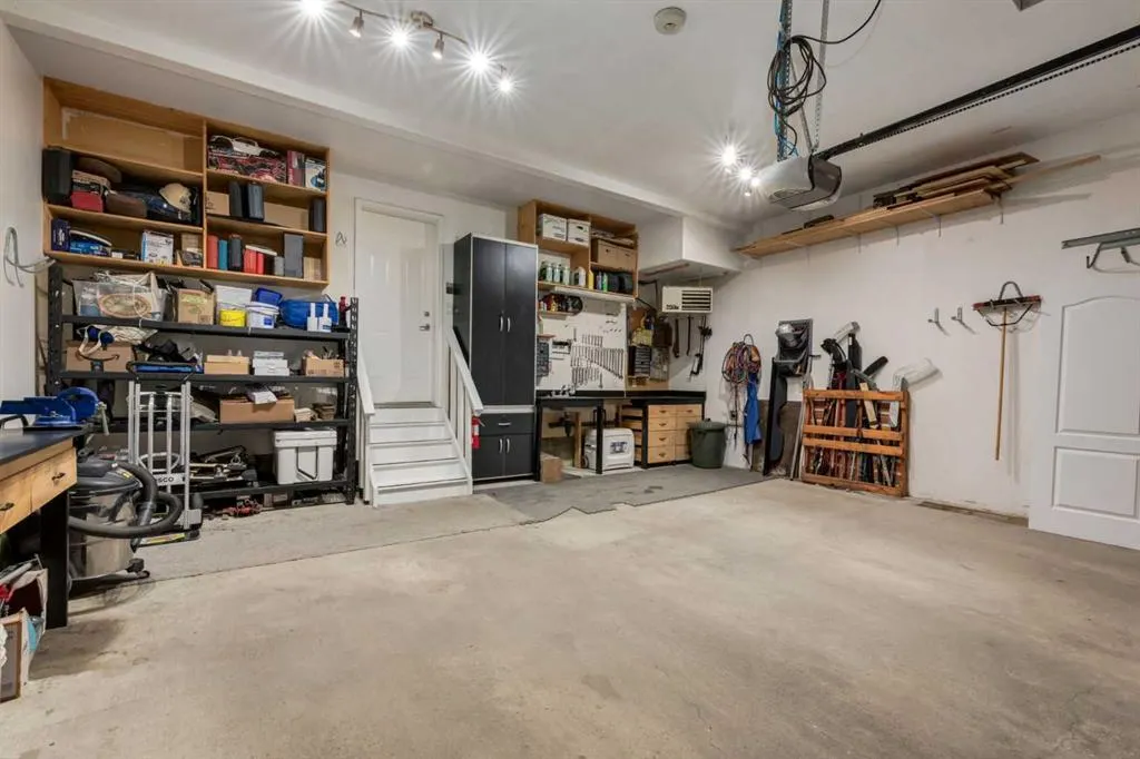 135 Hawkmere View