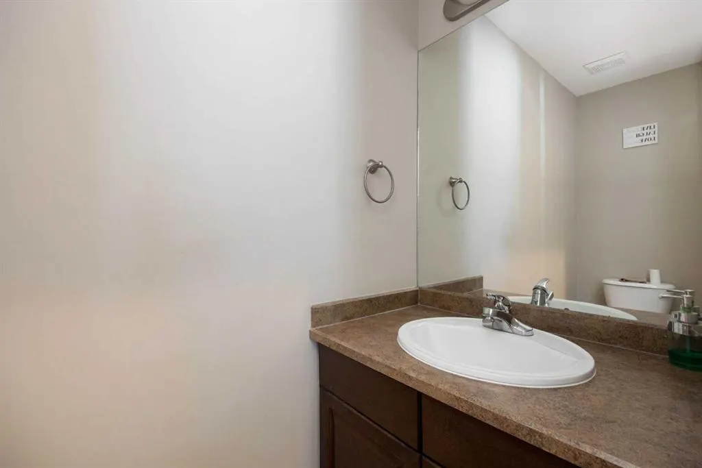 193 O'coffey Crescent #17
