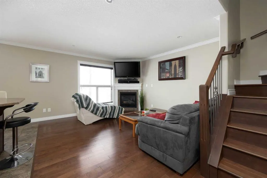 193 O'coffey Crescent #17