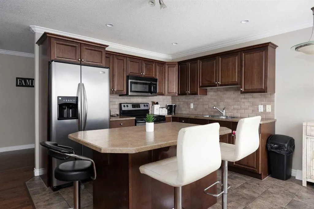 193 O'coffey Crescent #17