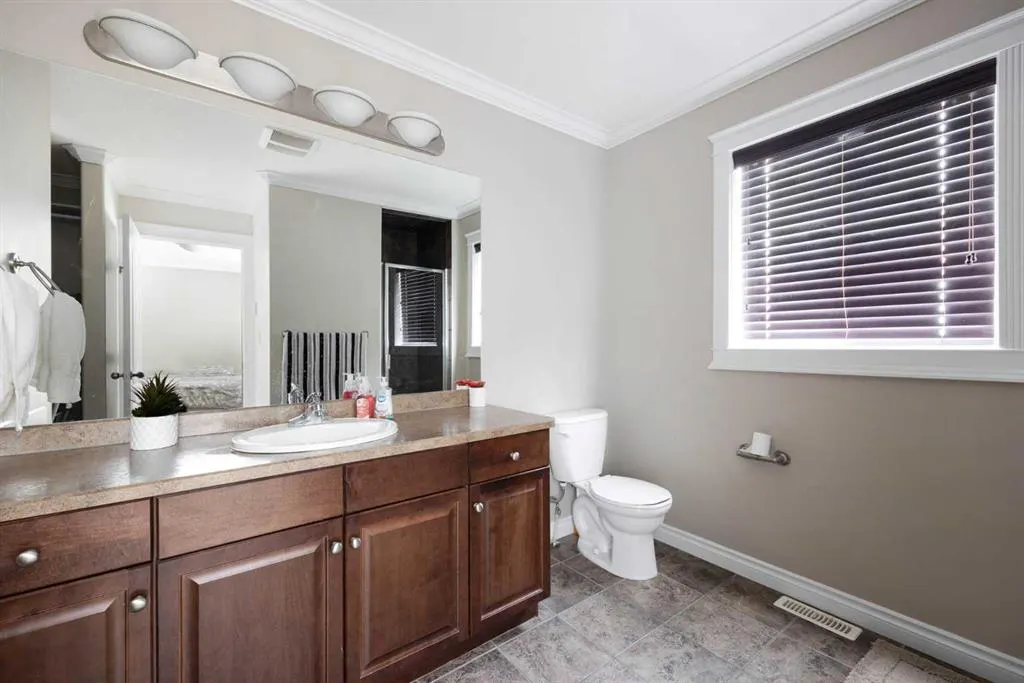 193 O'coffey Crescent #17