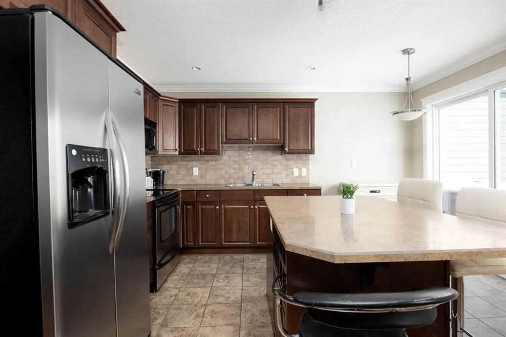 193 O'coffey Crescent #17