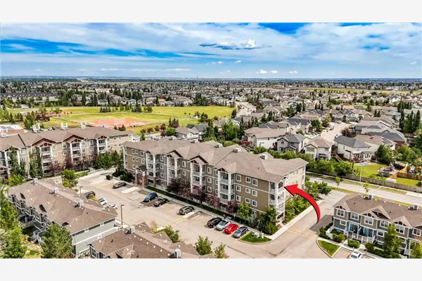 406 Cranberry Park SE