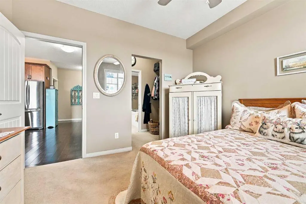 406 Cranberry Park SE #411
