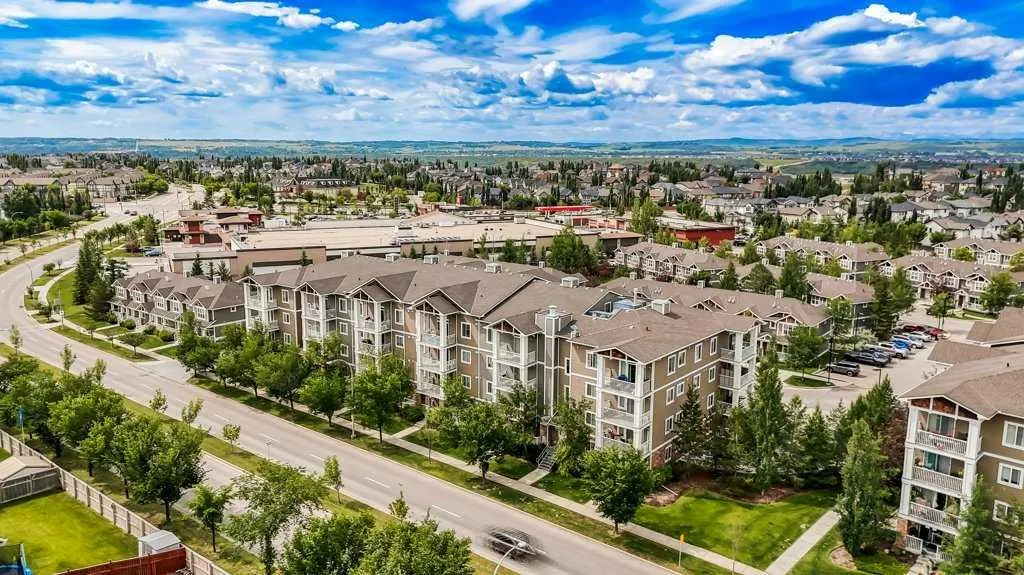 406 Cranberry Park SE #411