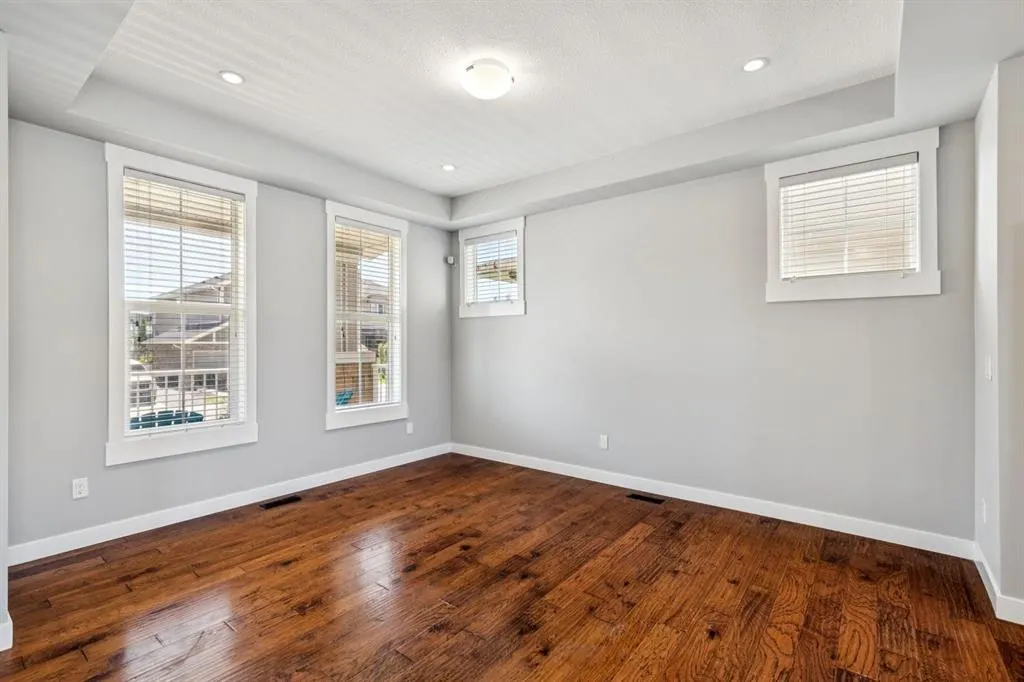145 Rainbow Falls Glen