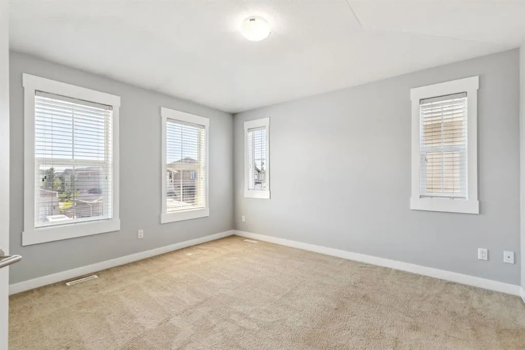 145 Rainbow Falls Glen