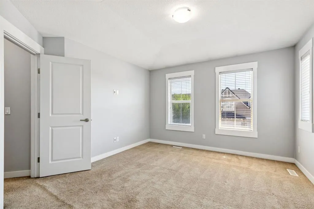 145 Rainbow Falls Glen