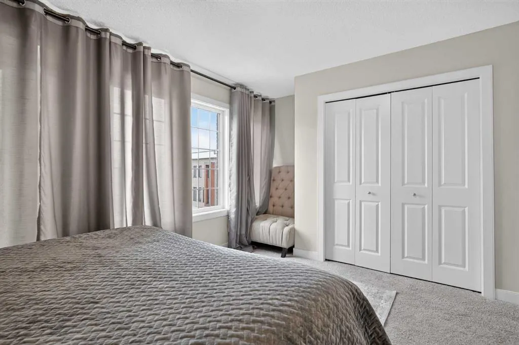 81 Greenbriar Place NW #116