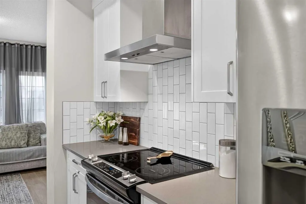 81 Greenbriar Place NW #116