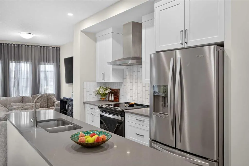81 Greenbriar Place NW #116