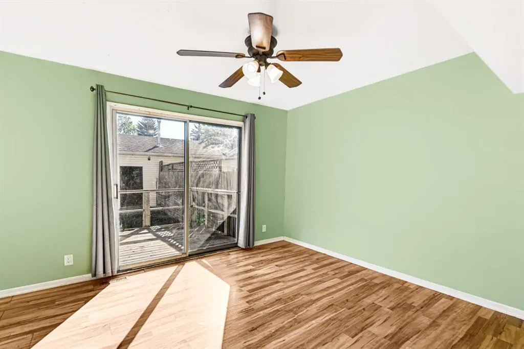 29 Abbott Close