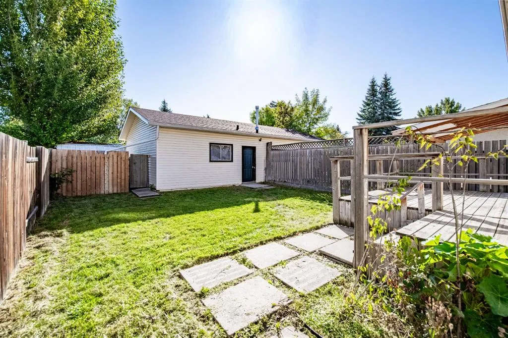 29 Abbott Close
