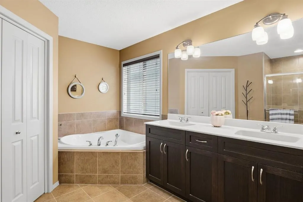 117 Brightonwoods Crescent SE