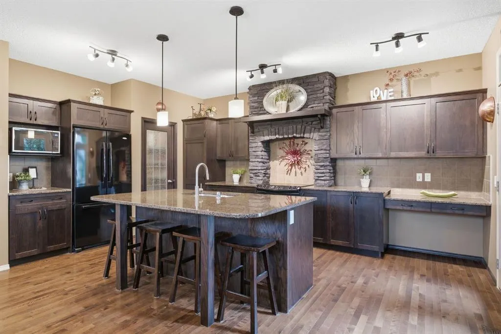 117 Brightonwoods Crescent SE