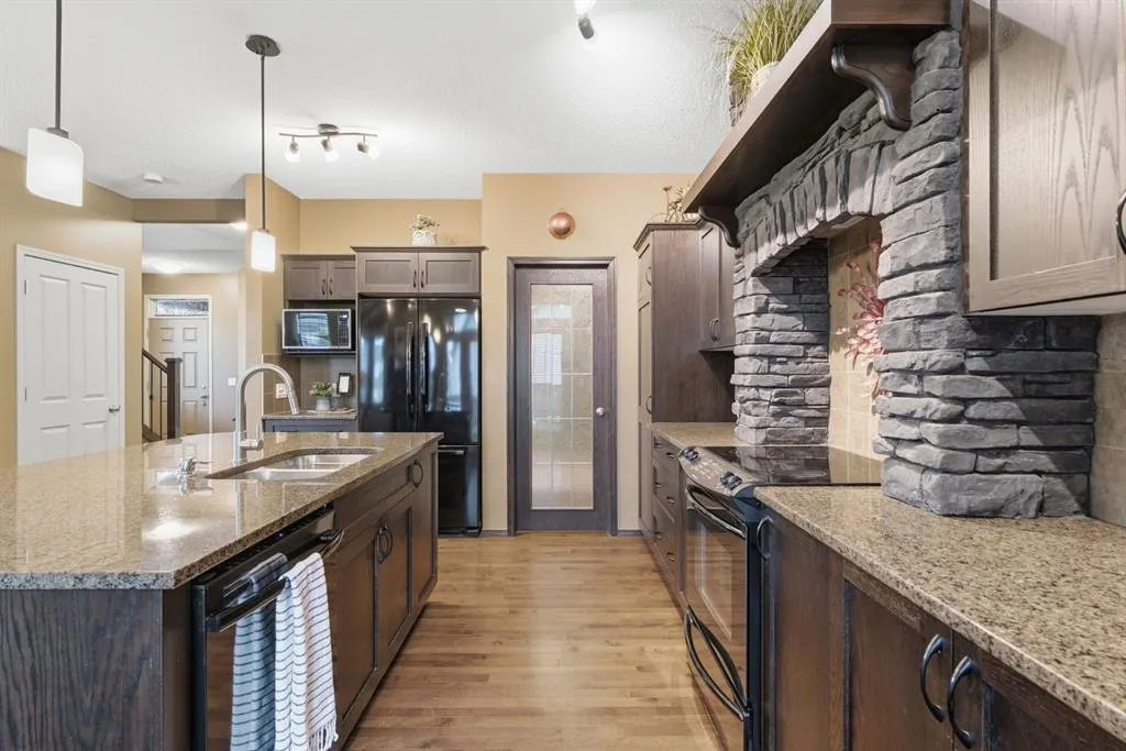 117 Brightonwoods Crescent SE