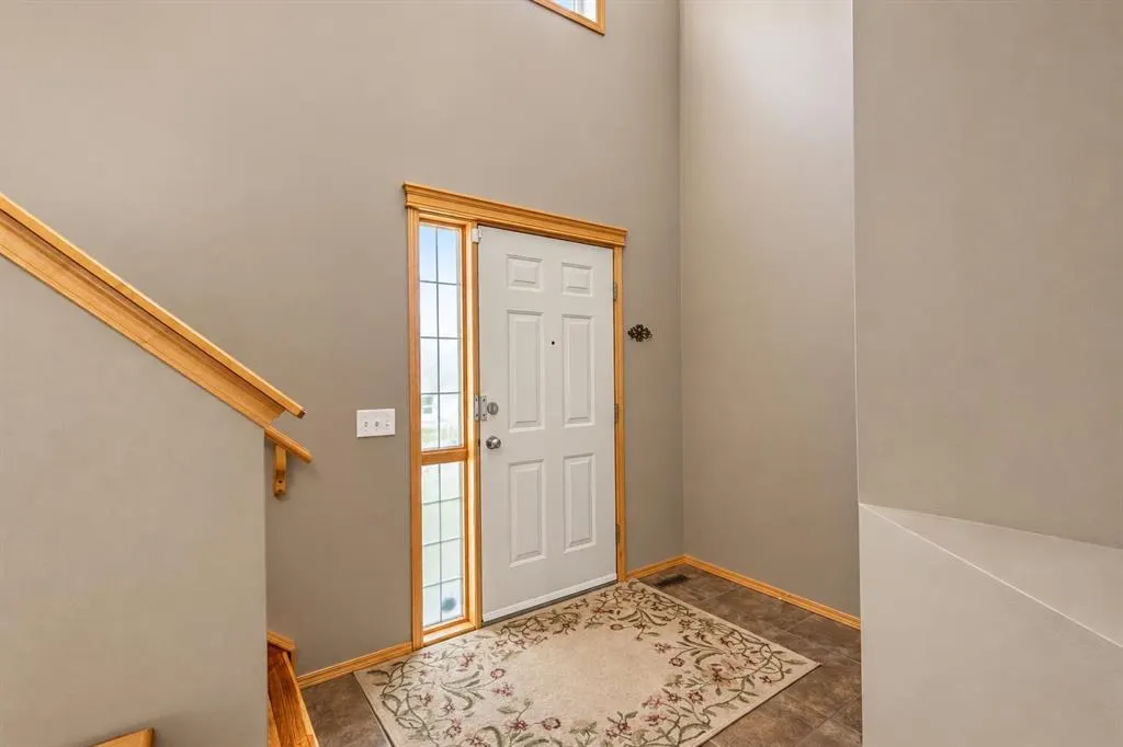 93 Tuscany Meadows Common NW
