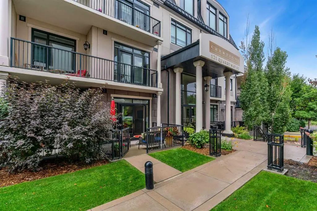 121 Quarry Way SE #105