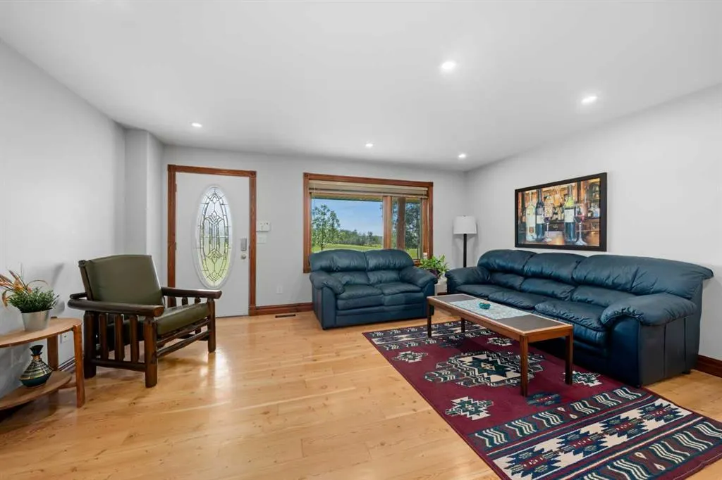 17 Oak Avenue