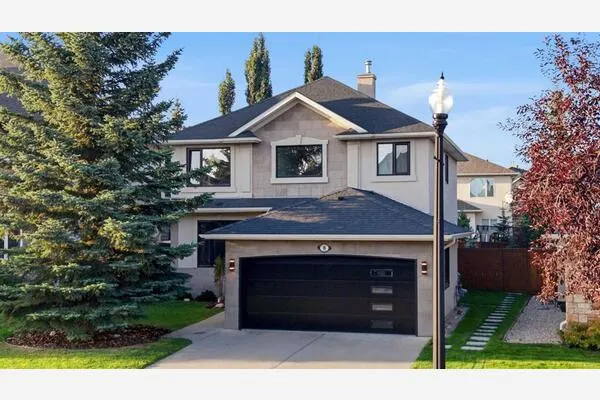 8 Strathlea Close SW
