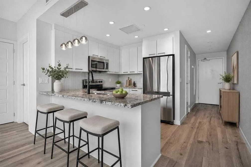 225 11 Avenue SE #1903