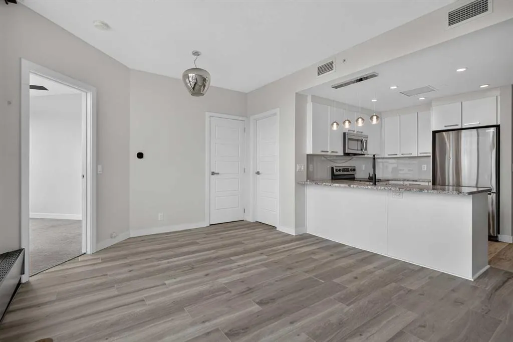 225 11 Avenue SE #1903