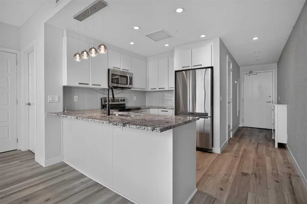 225 11 Avenue SE #1903