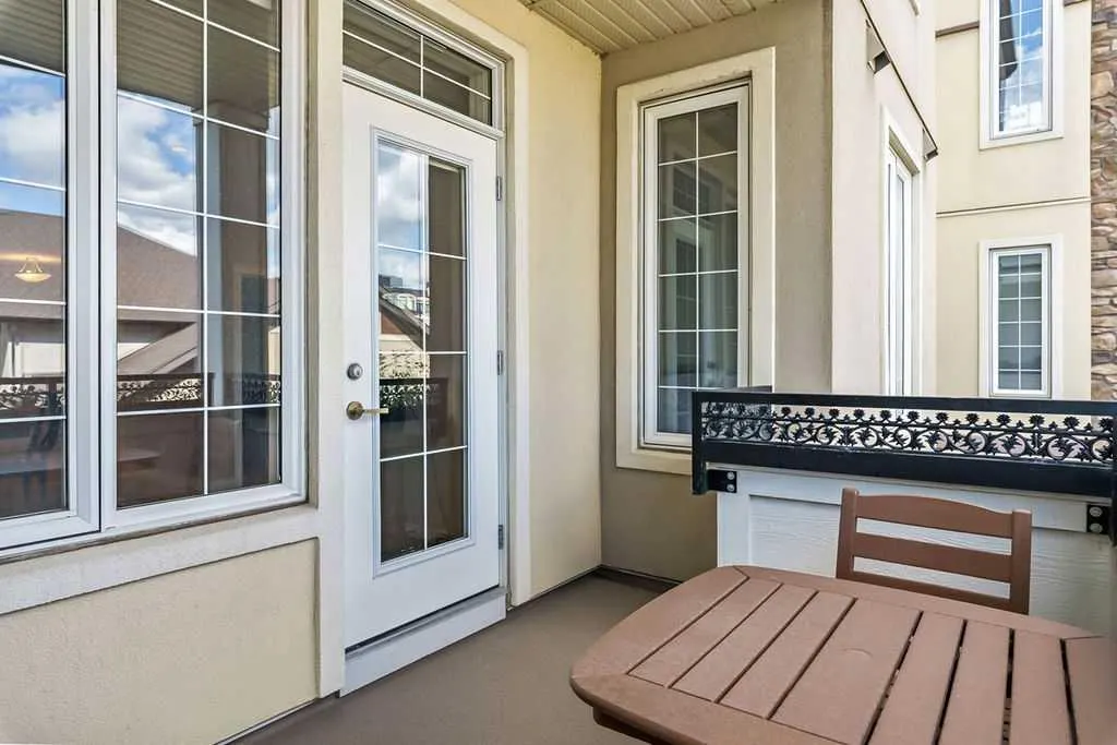 39 Quarry Gate SE #205