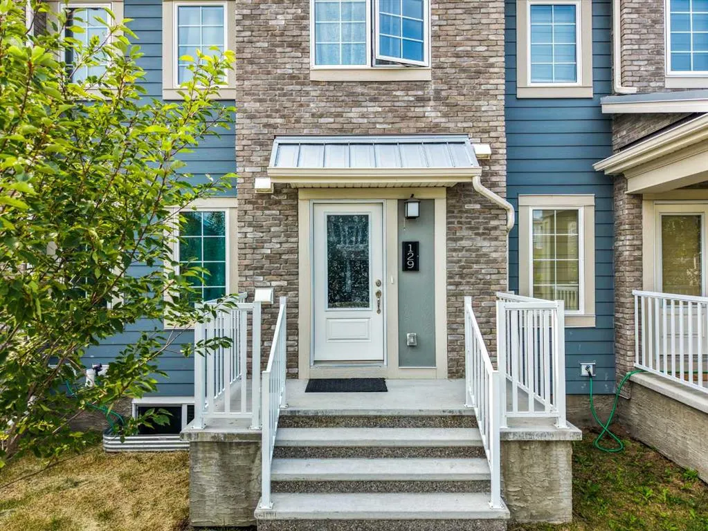 129 Yorkville Avenue SW