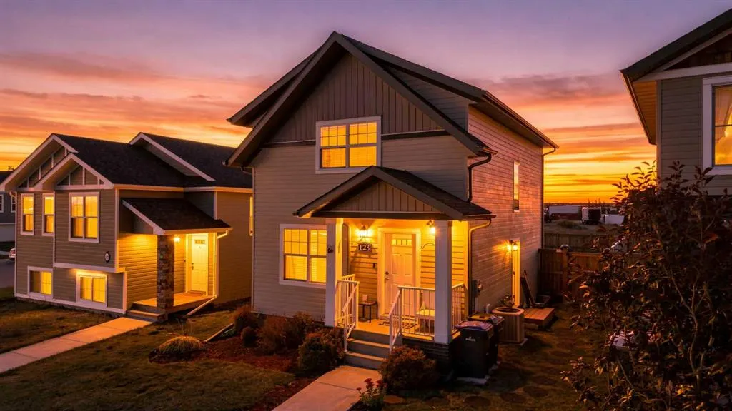 123 Hinshaw Drive