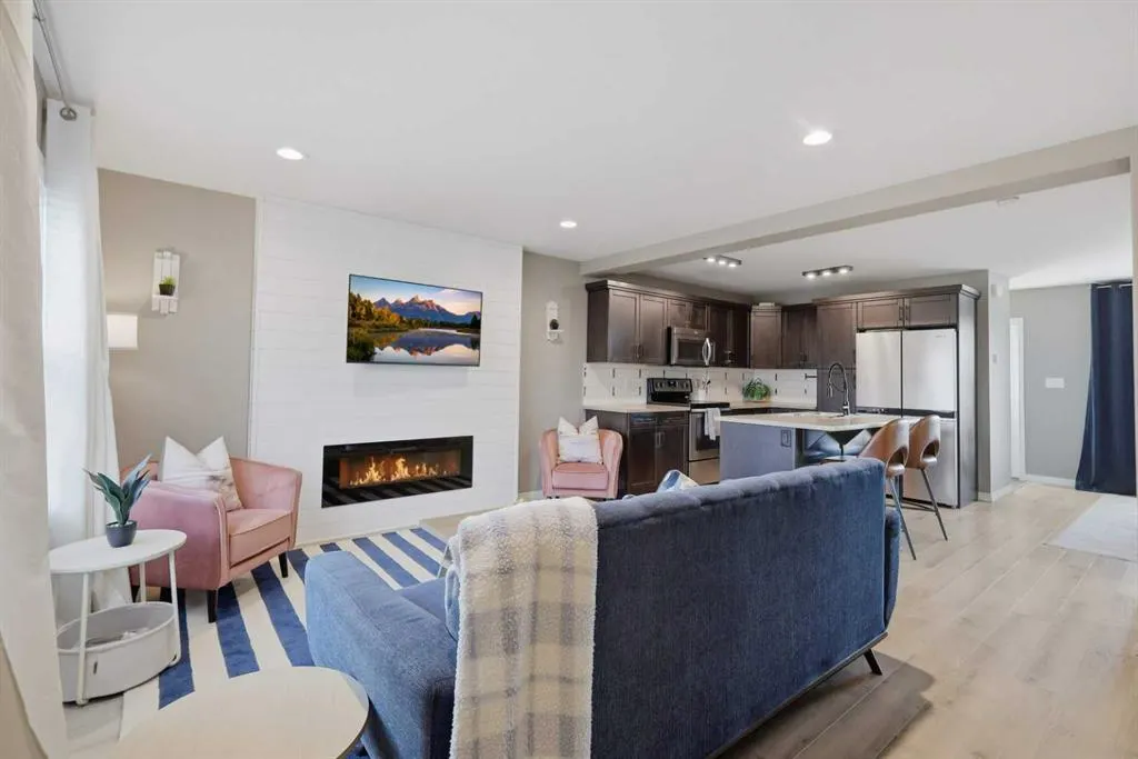 123 Hinshaw Drive