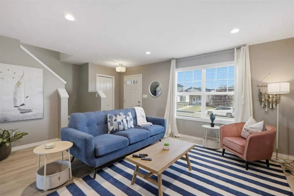 123 Hinshaw Drive