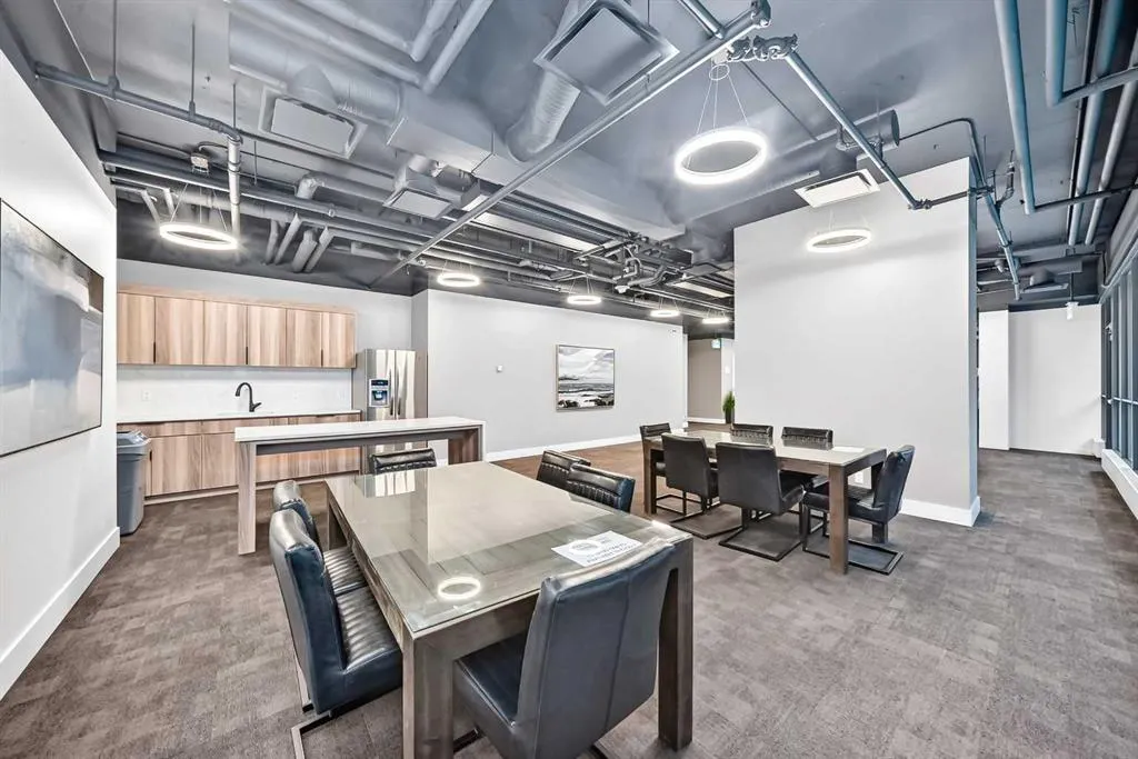 220 12 Avenue SE #1602
