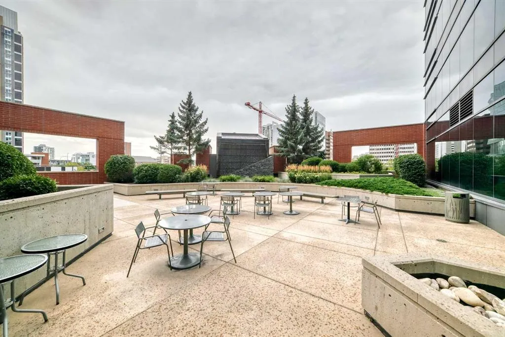 220 12 Avenue SE #1602