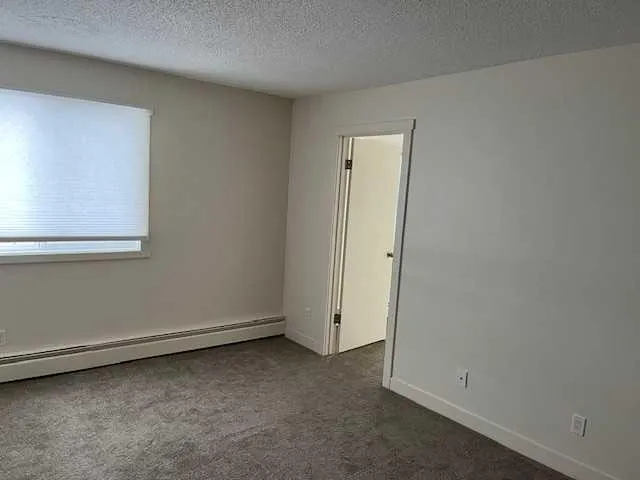 10 Northstar Drive S