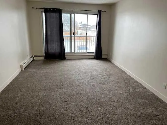 10 Northstar Drive S