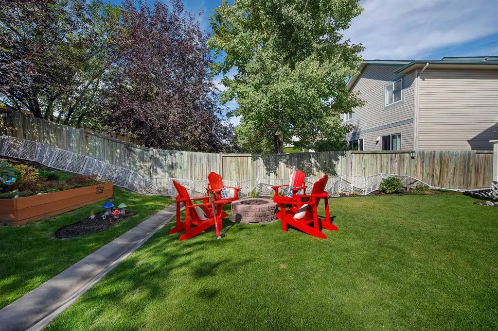 41 Cimarron Meadows Close