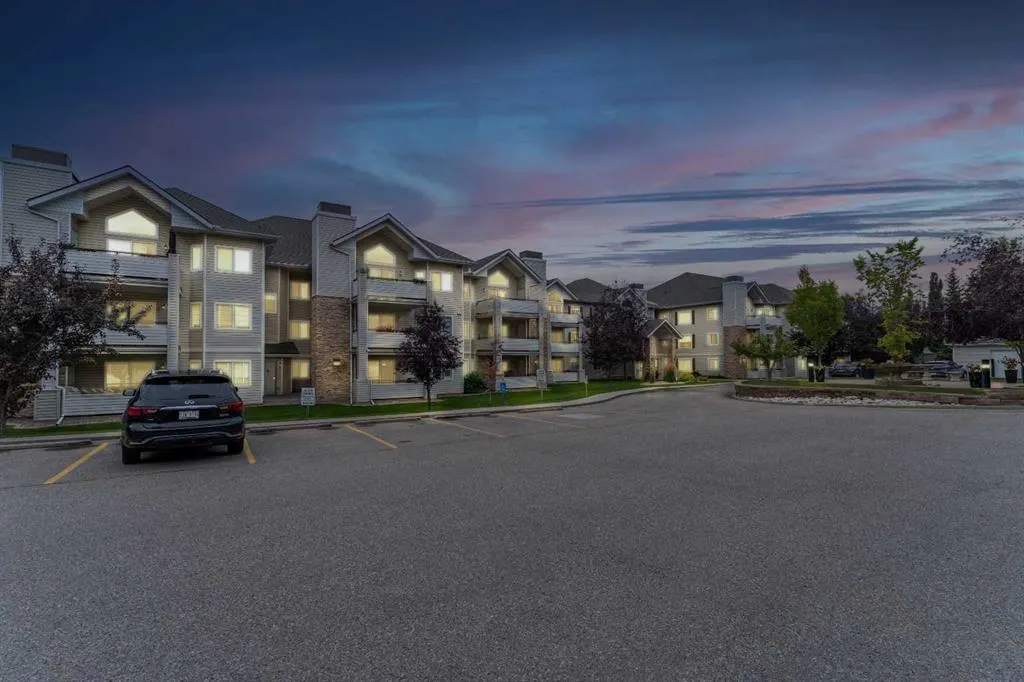 7451 Springbank Boulevard SW #2108