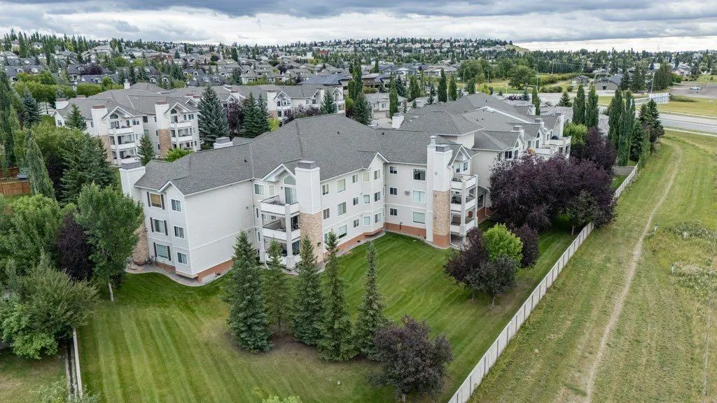 7451 Springbank Boulevard SW #2108