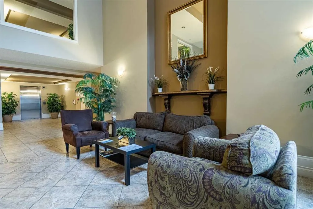 7451 Springbank Boulevard SW #2108