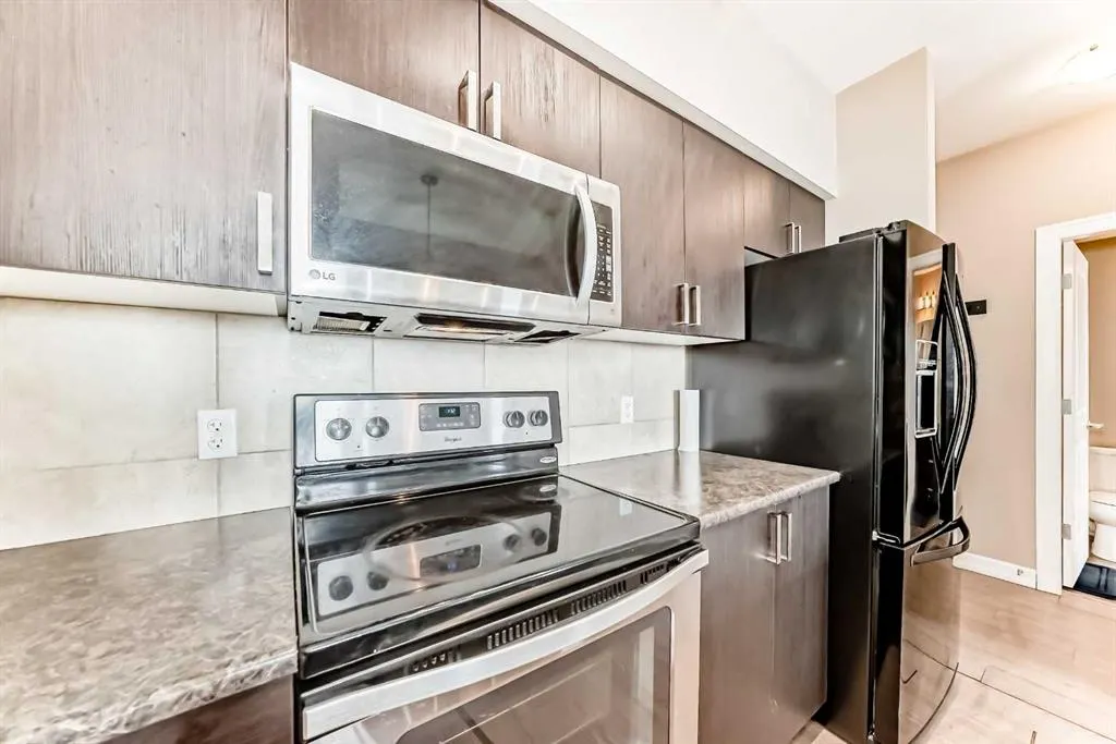 117 Copperpond Common SE #311