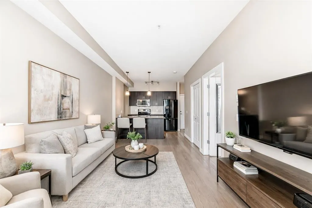 117 Copperpond Common SE #311