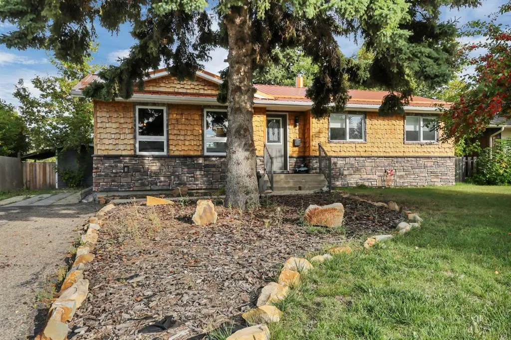 70 Sherwood Crescent