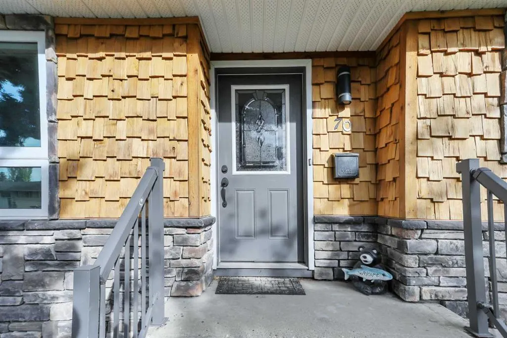 70 Sherwood Crescent