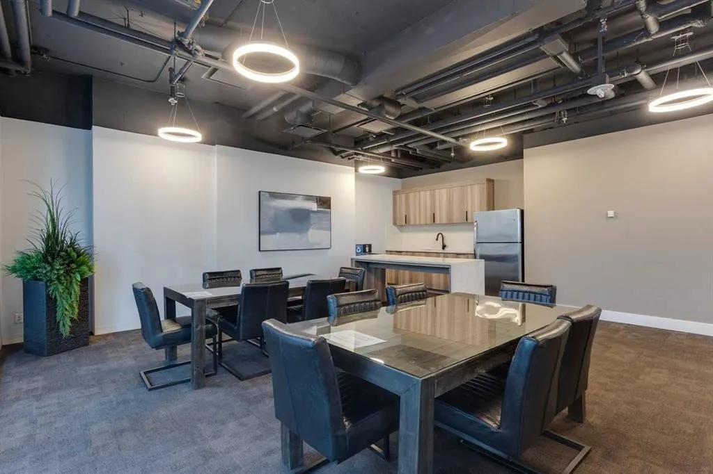 220 12 Avenue SE #1105