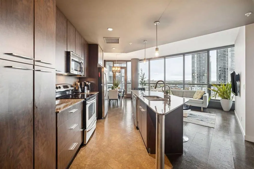 220 12 Avenue SE #1105